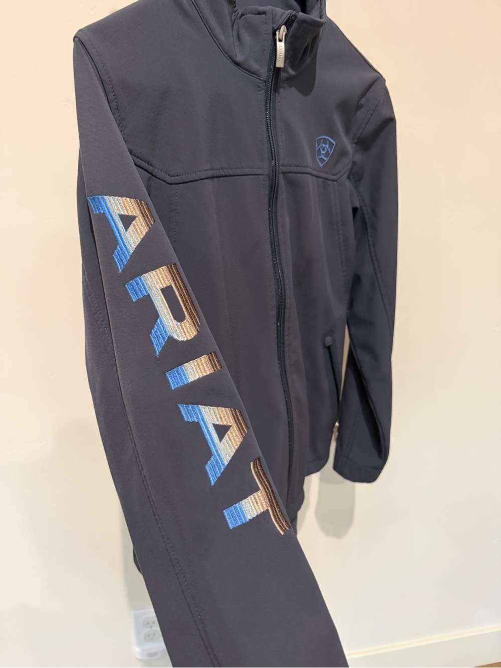 Ariat Navy and Light Blue Softshell Jacket with Sleeve Logo - Picture 3 of 4